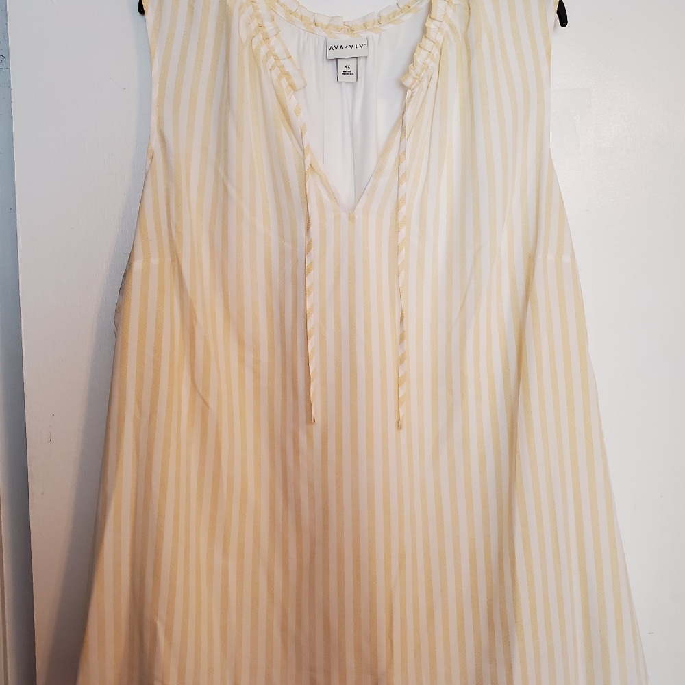 Ava & Viv Sleeveless Top